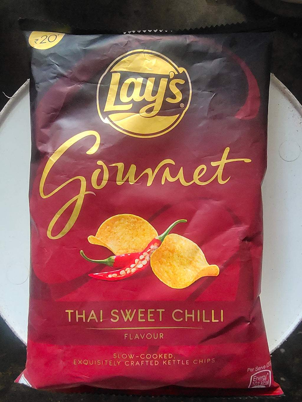 Lay's Gourmet Red ( Premium Pack ) 80g