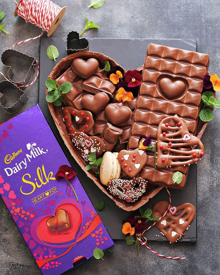 Dairy Milk Silk Heart Love 250g