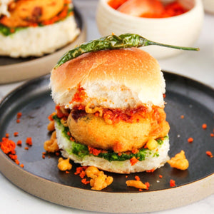 Vada pav 1 Piece